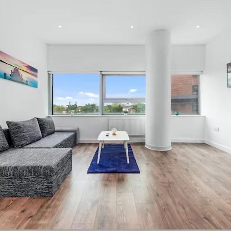 Delta 2 Bedroom Flat In London Dp102 Croydon Exterior photo